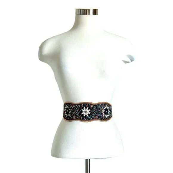 BERLIN VI Stunning Boho Gypsy Western Beaded Belt Size S/M (23" to 36") - Picture 3 of 6
